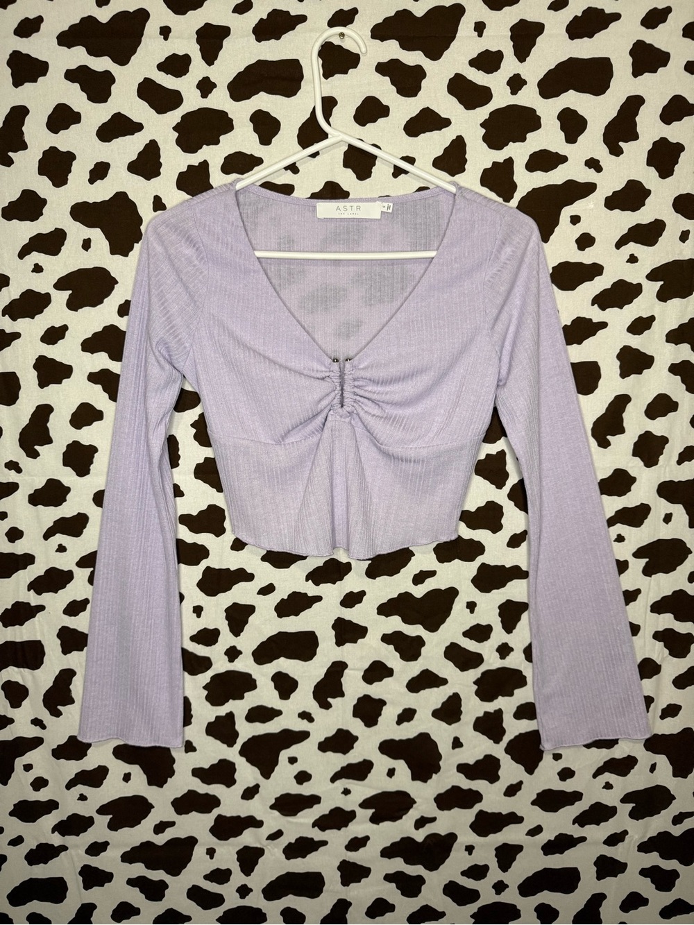 ASTR the Label Purple Ribbed Knit V-Neck Long Sleeve Cropped Top Women S